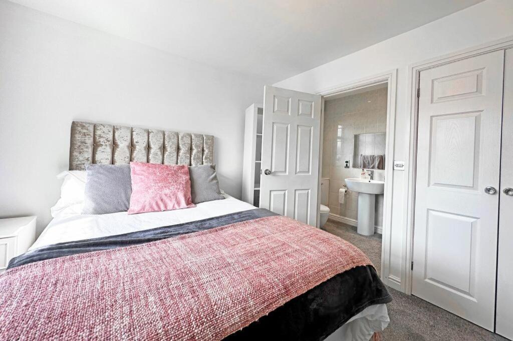 Bluebell House Home In Country Village. Nec/Stratford/Birmingham Solihull Bagian luar foto